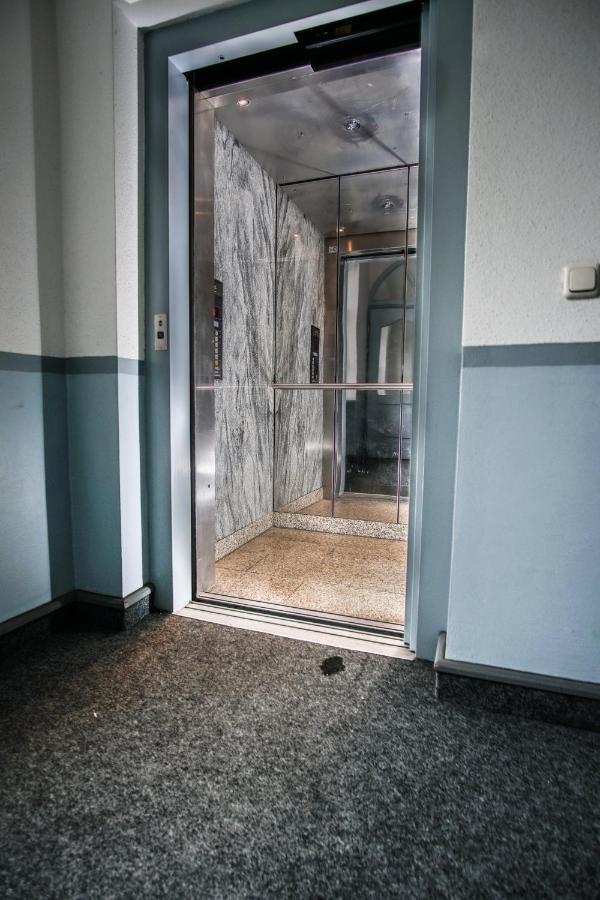 Exklusive Ferienwohnung Im Zentrum Von เพลาเอิน ภายนอก รูปภาพ